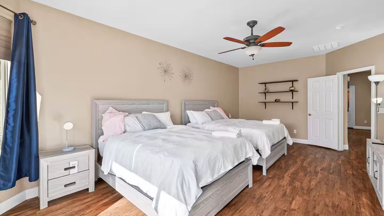 Photo of Bedroom in South Mountain