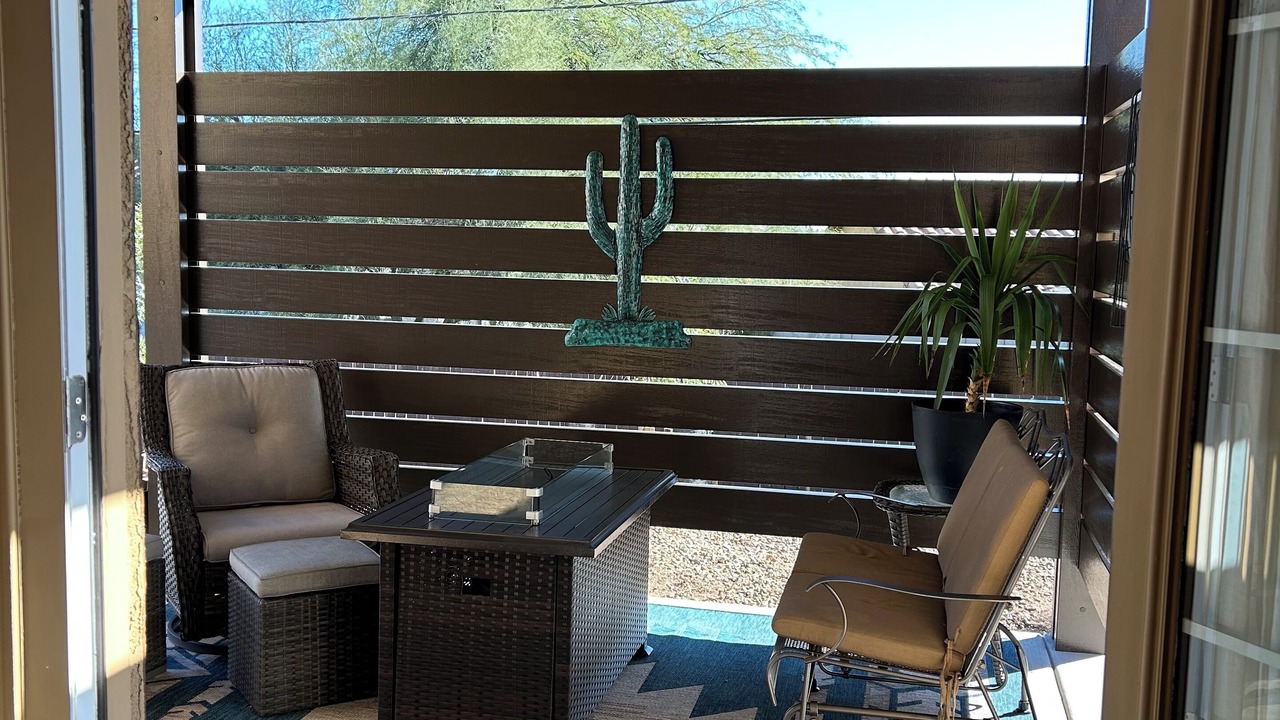 Photo of Patio Balcony in Golden Springs