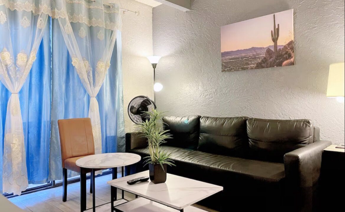 Photo of Livingroom in South Scottsdale