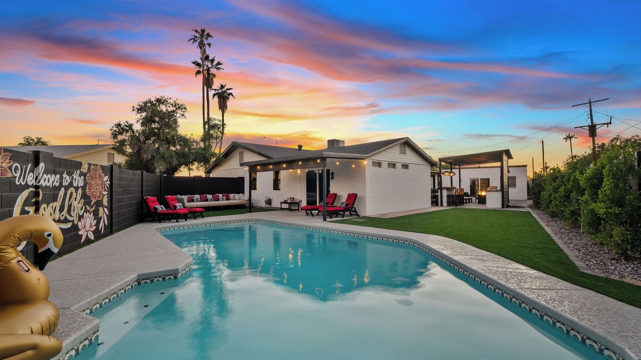 Photo of Outdoor in Cox Heights