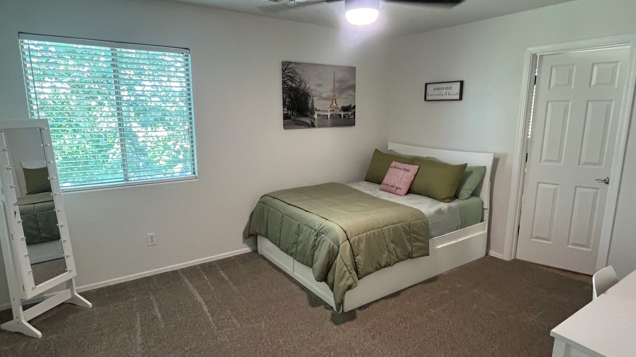 Photo of Bedroom in Maricopa