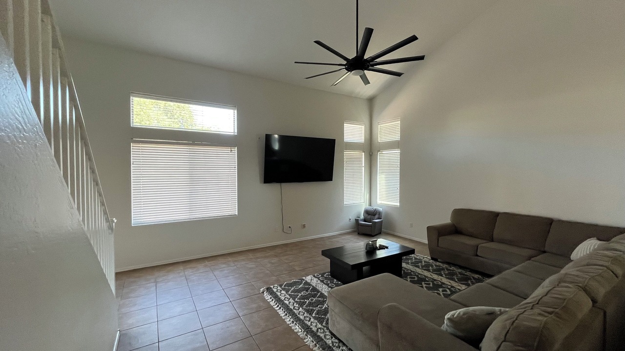 Photo of Livingroom in Maricopa