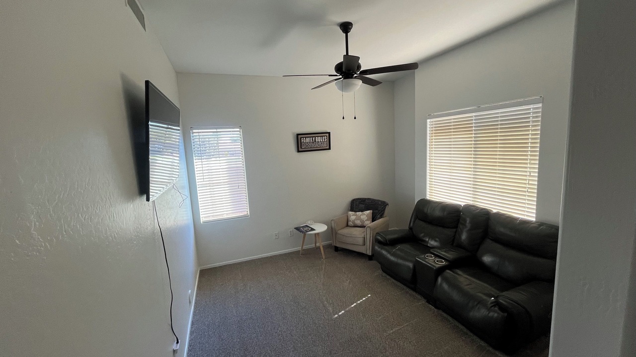 Photo of Livingroom in Maricopa