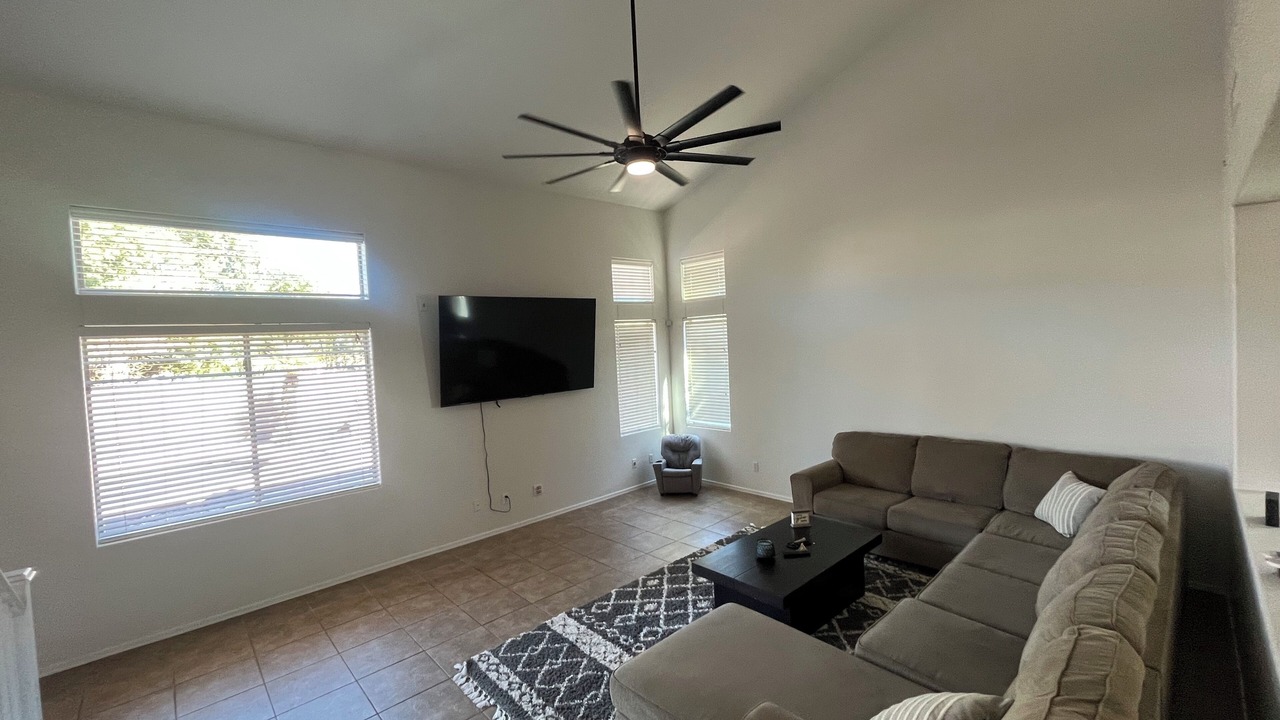 Photo of Livingroom in Maricopa