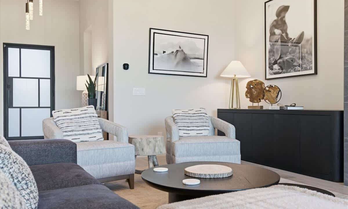 Photo of Livingroom in Goldie Brown Pinnacle Peak Ranch