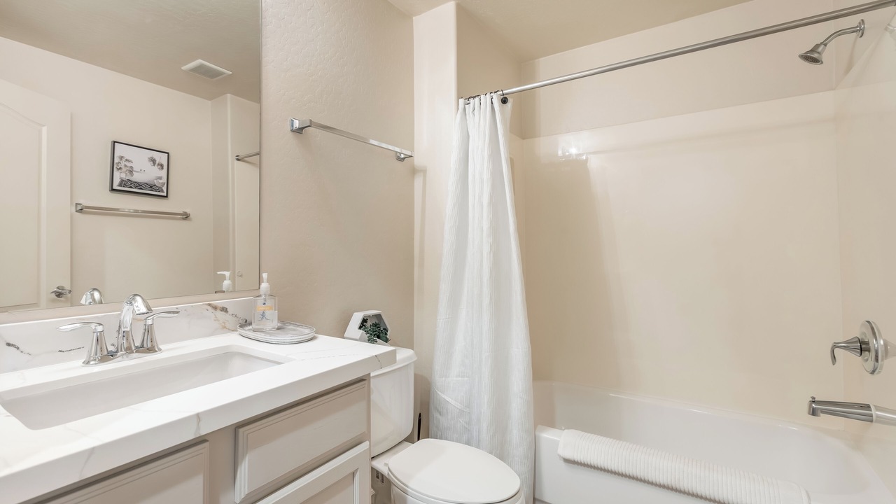 Photo of Bathroom in Desert Ridge