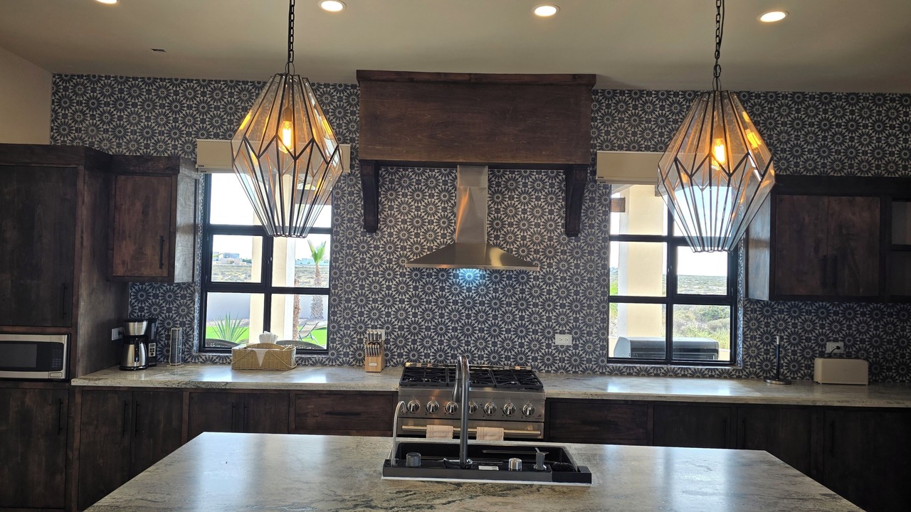 Photo of Kitchen in Laguna Shores