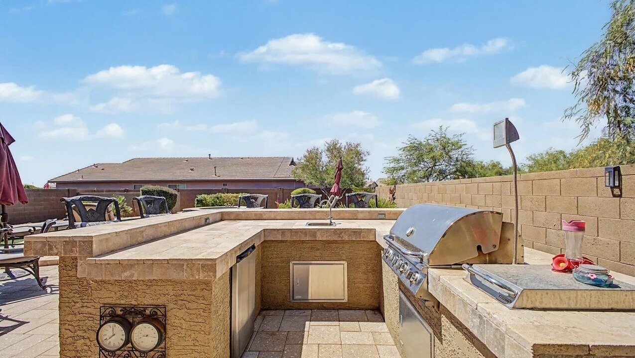 Photo of Outdoor in Anthem at Merrill Ranch