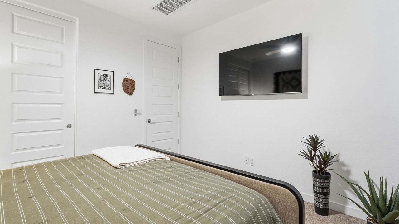 Photo of Bedroom in Gold Canyon