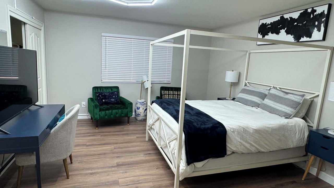 Photo of Bedroom in Corona de Tucson