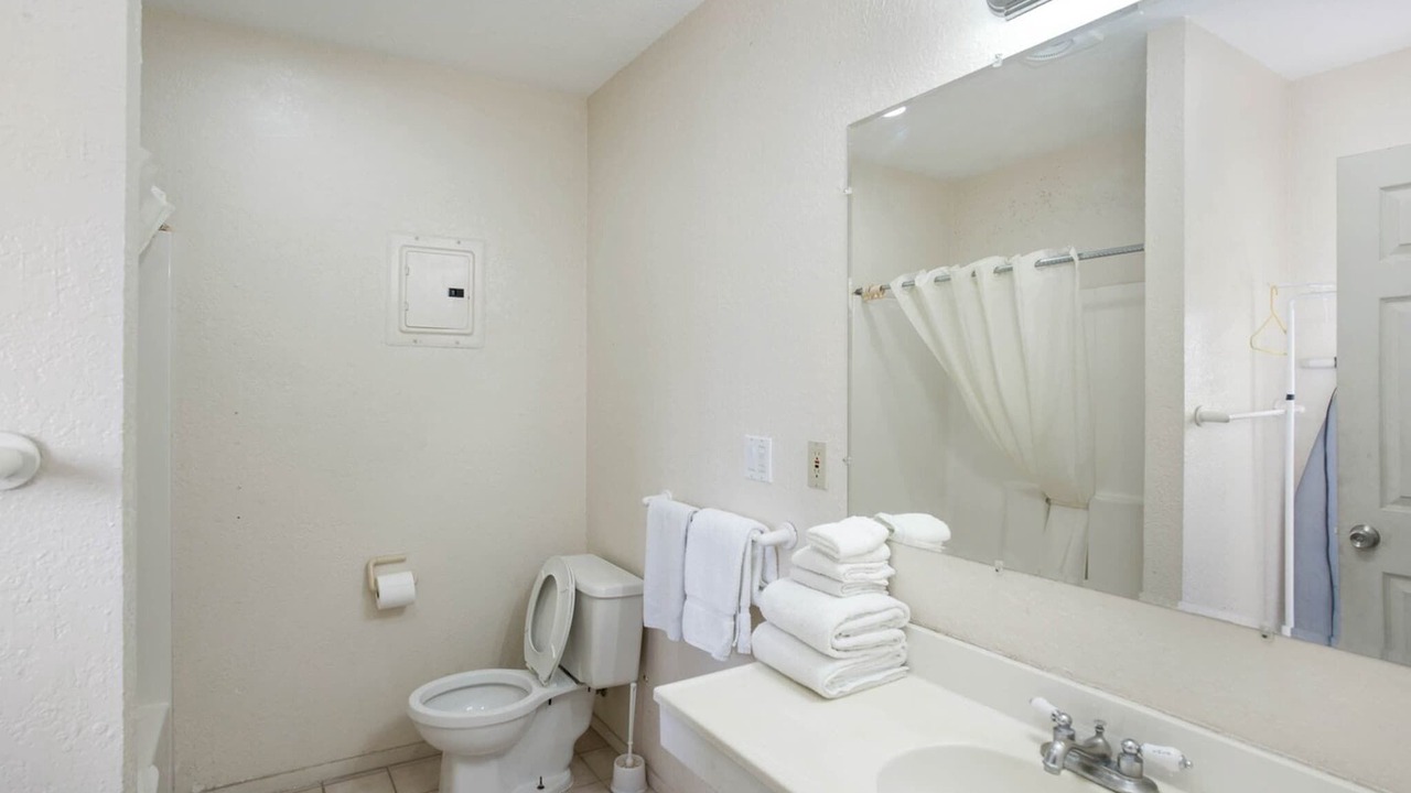 Photo of Bathroom in Yuma