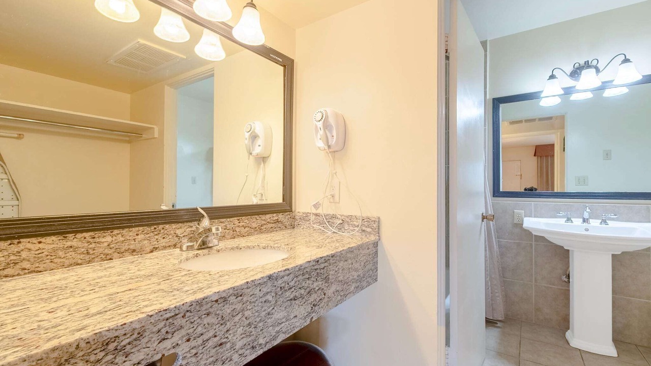 Photo of Bathroom in Yuma Townsite