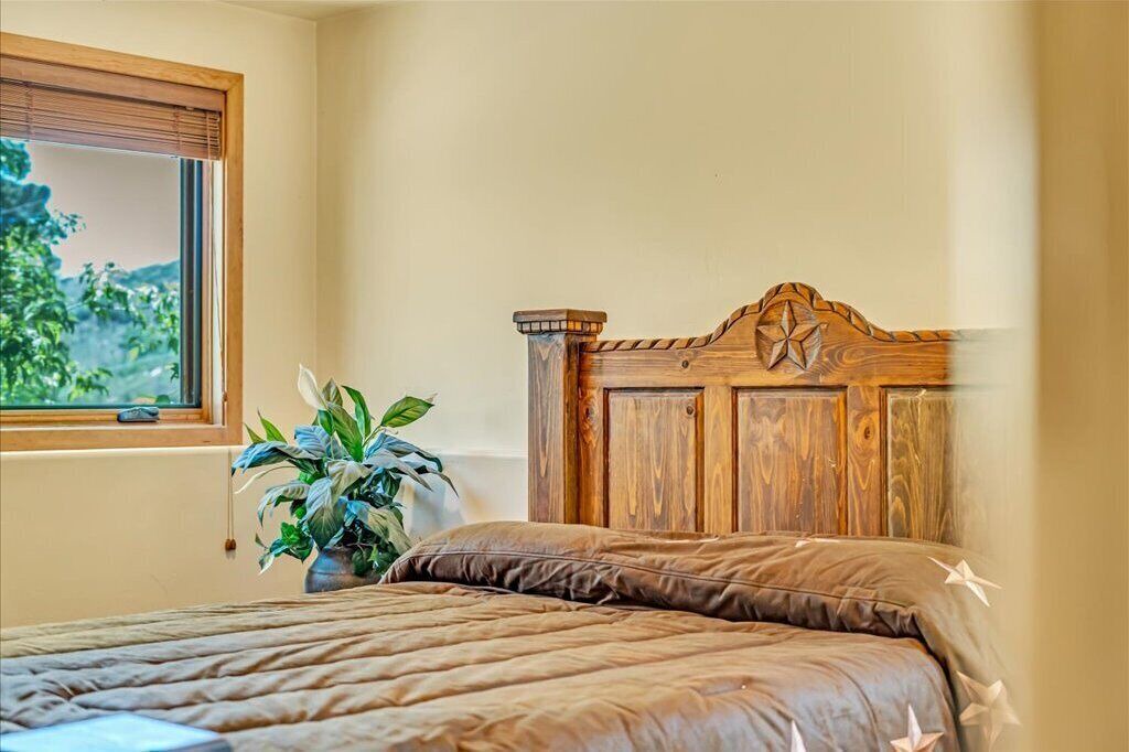 Photo of Bedroom in Summerhaven