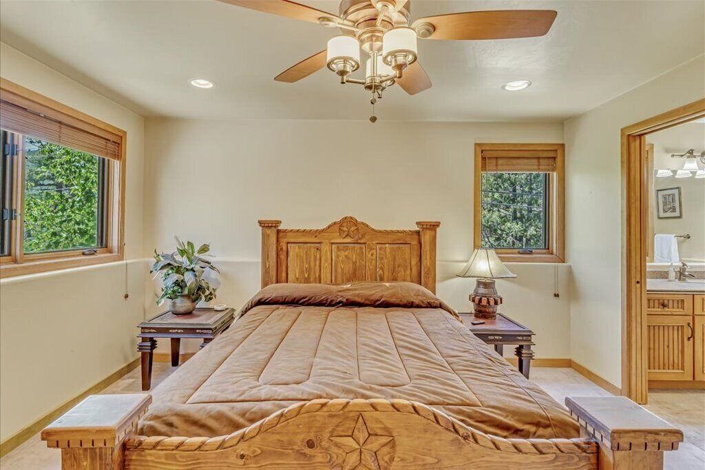 Photo of Bedroom in Summerhaven