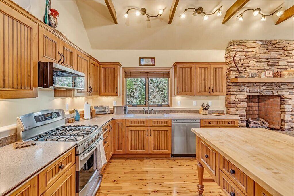Photo of Kitchen in Summerhaven