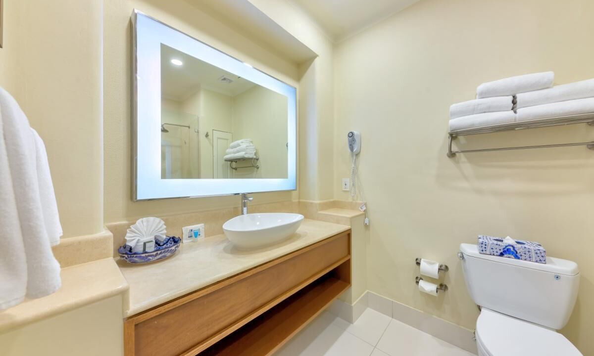 Photo of Bathroom in Ildefonso Green