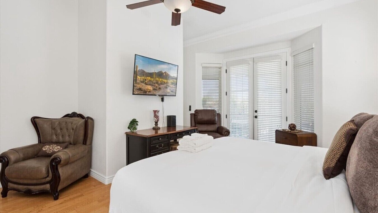 Photo of Bedroom in Arrowhead Lakes