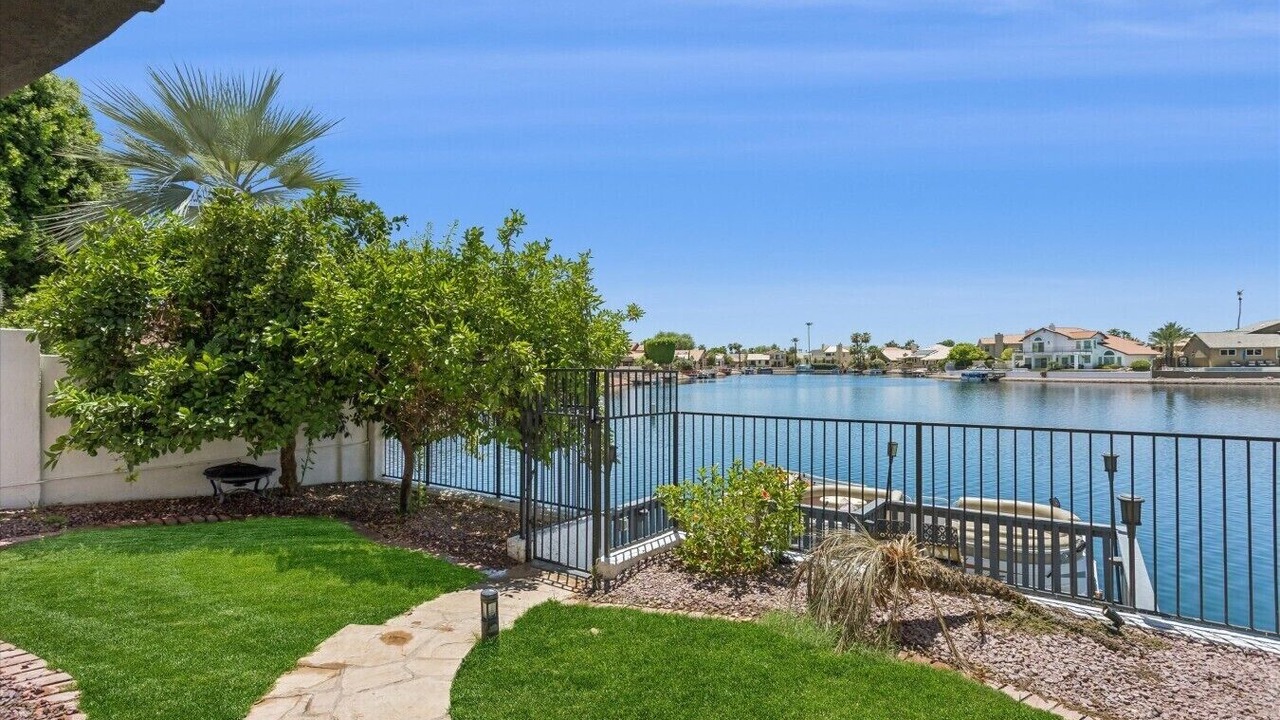 Photo of Outdoor in Arrowhead Lakes