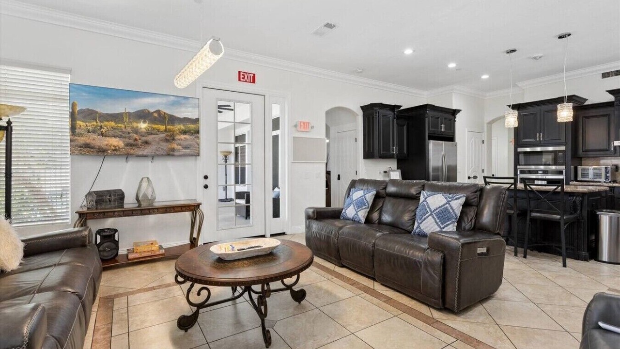 Photo of Livingroom in Arrowhead Lakes