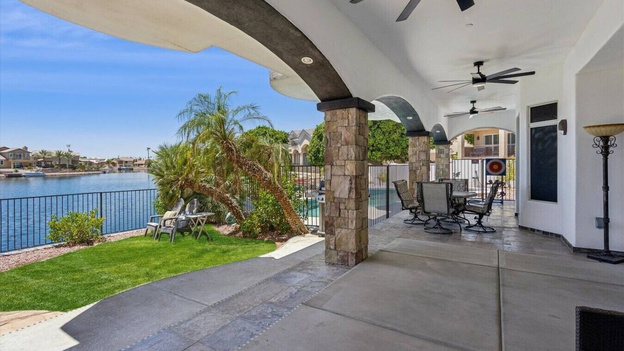 Photo of Outdoor in Arrowhead Lakes
