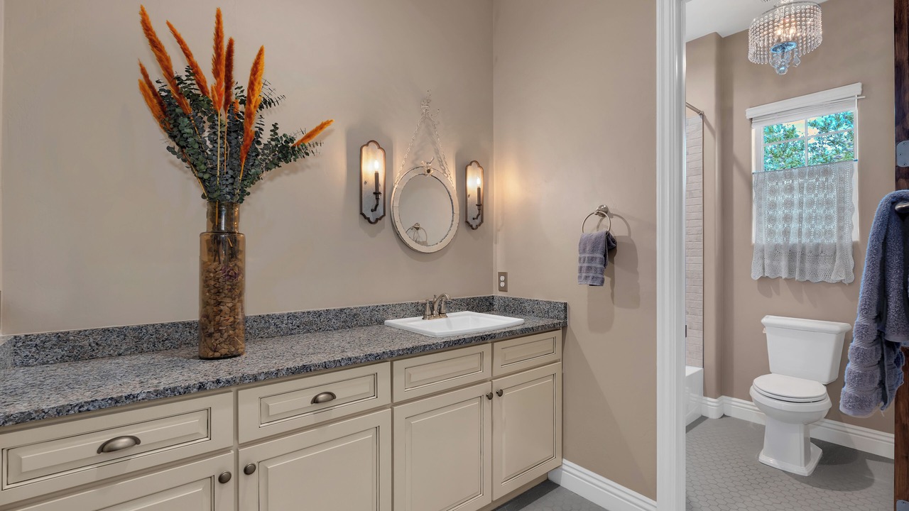Photo of Bathroom in Dove Mountain