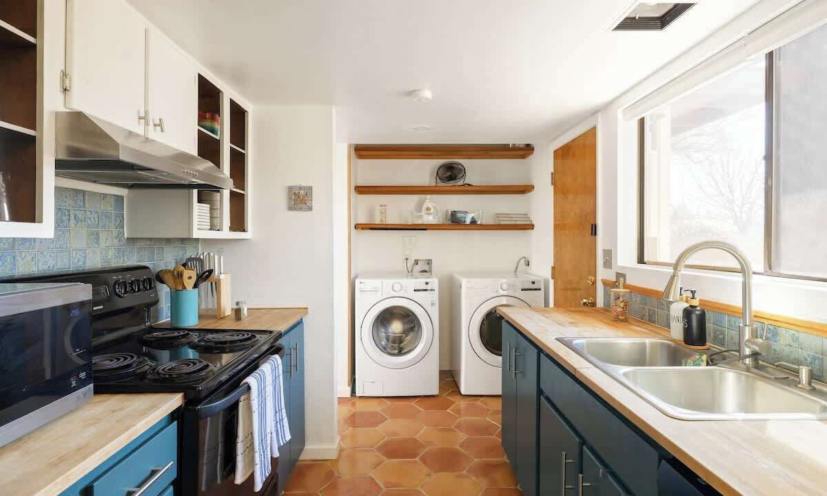 Photo of Kitchen in Blenman-Elm