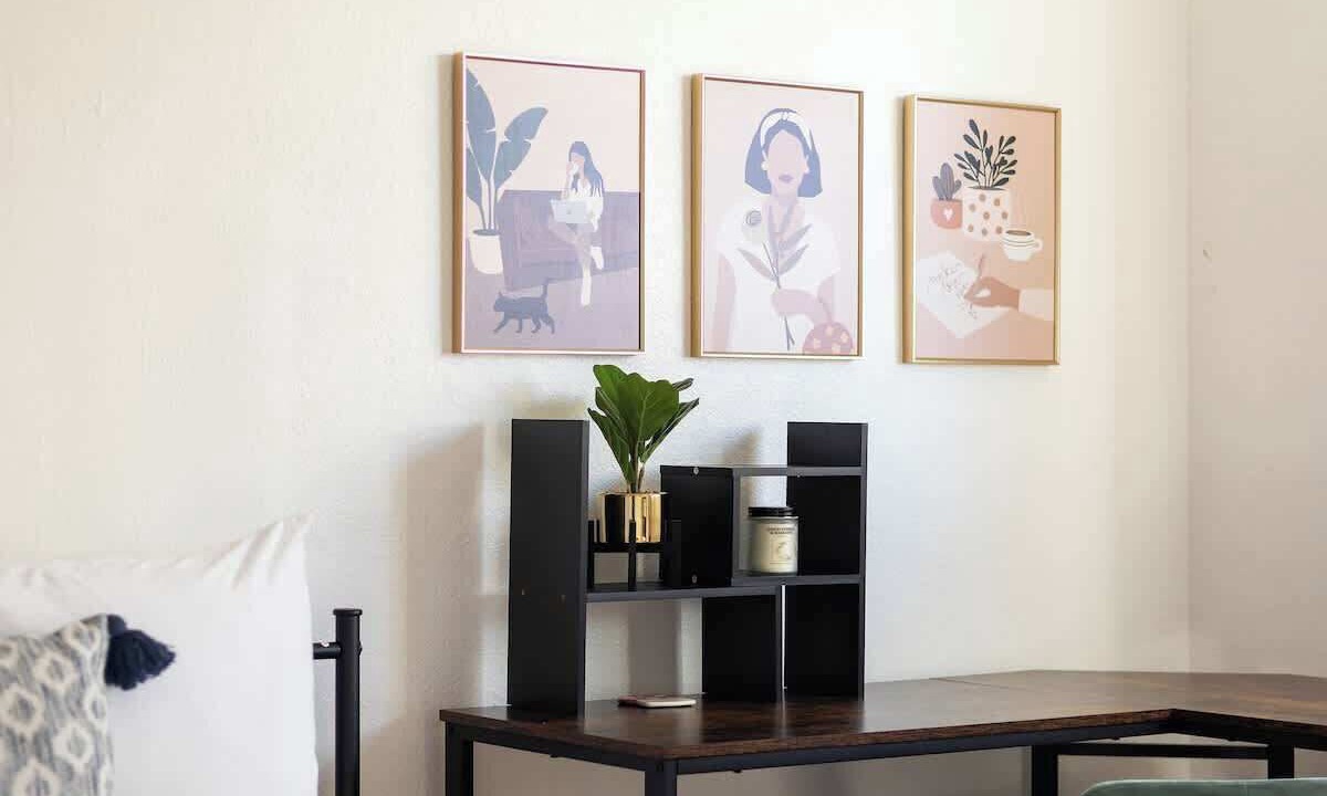 Photo of Bedroom in Blenman-Elm