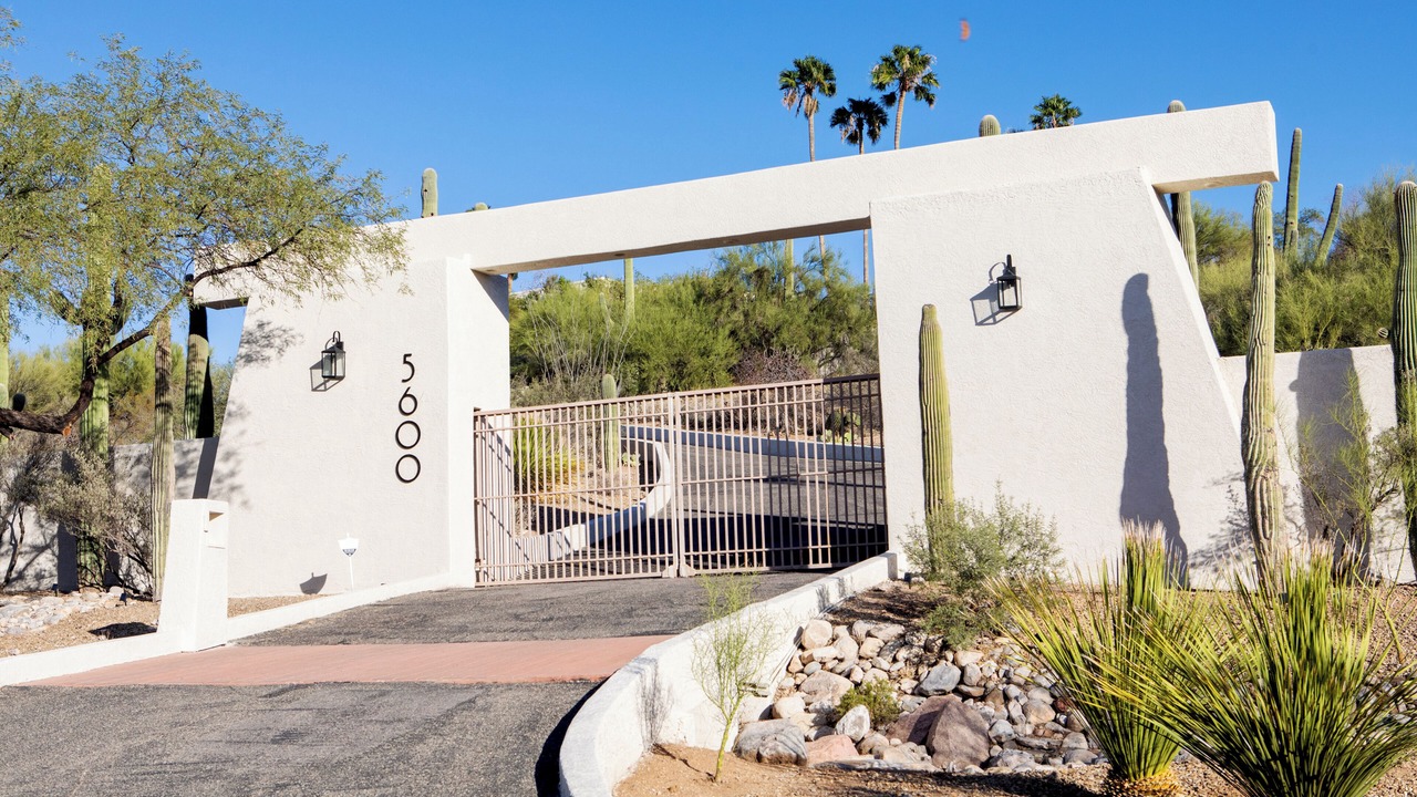Photo of Outdoor in Catalina Foothills Estates