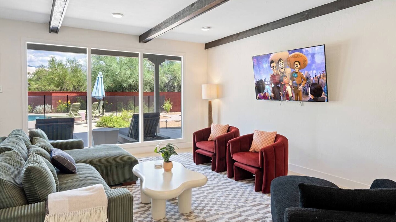 Photo of Livingroom in Sabino Mountain