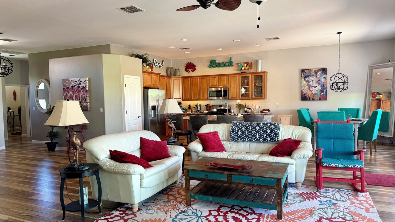 Photo of Livingroom in Dove Mountain