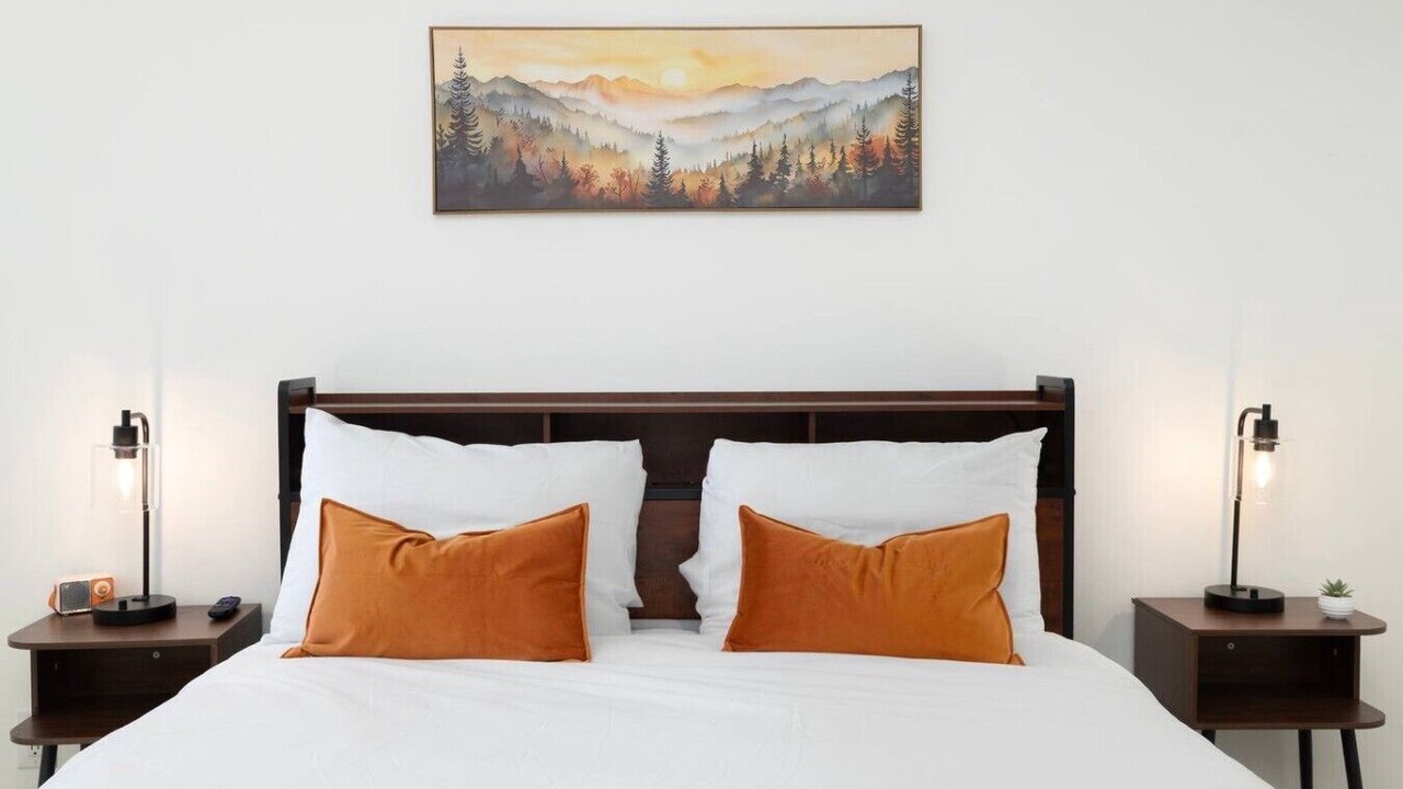 Photo of Bedroom in Evans Churchill