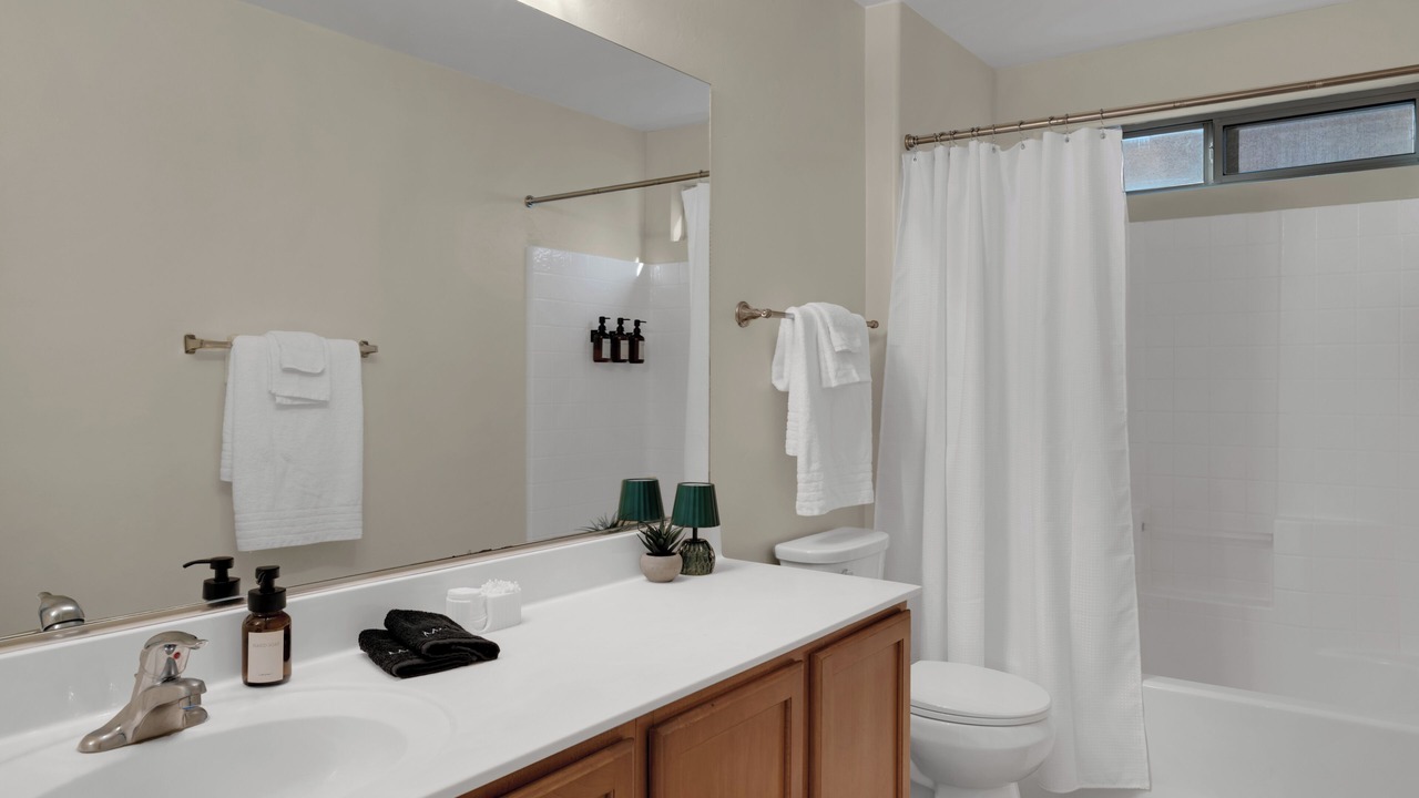 Photo of Bathroom in Green Valley