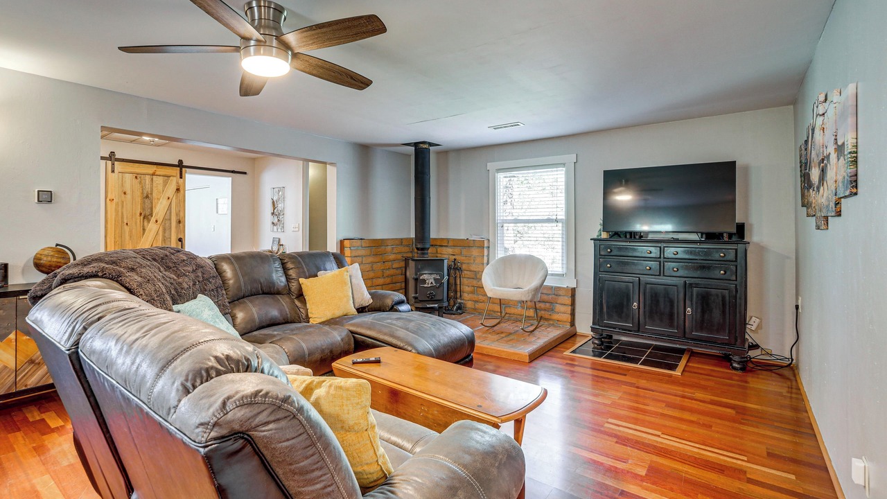 Photo of Bedroom in Ponderosa Park