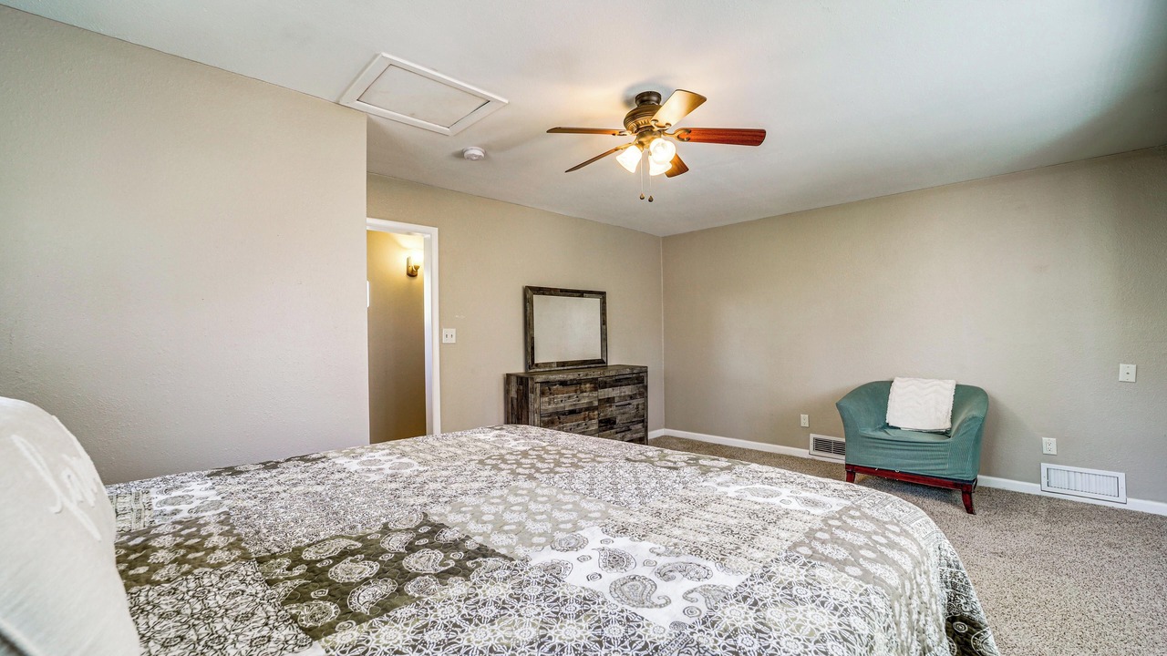 Photo of Bedroom in Ponderosa Park