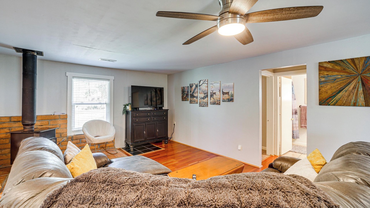 Photo of Bedroom in Ponderosa Park