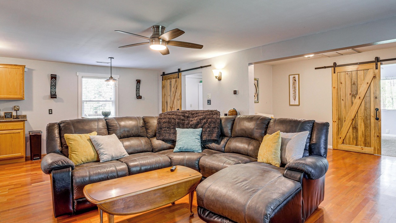 Photo of Bedroom in Ponderosa Park