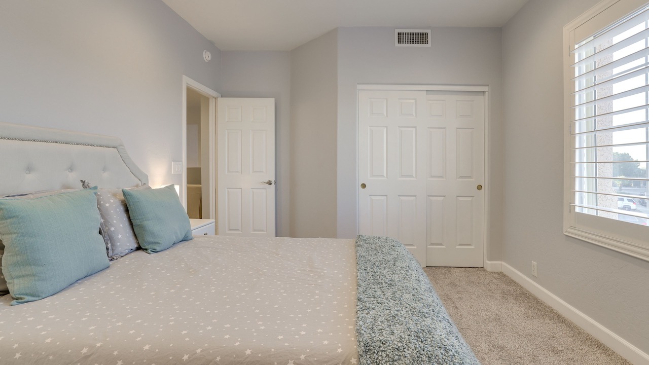 Photo of Bedroom in Warner Ranch