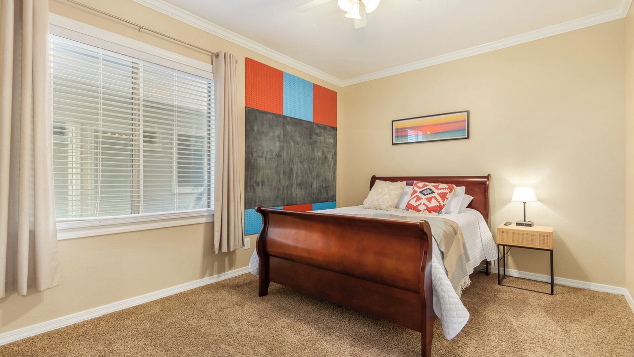 Photo of Bedroom in Glendale