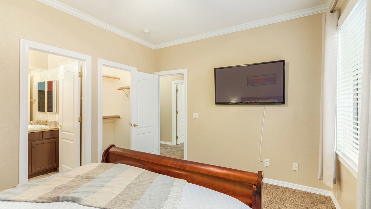 Photo of Bedroom in Glendale