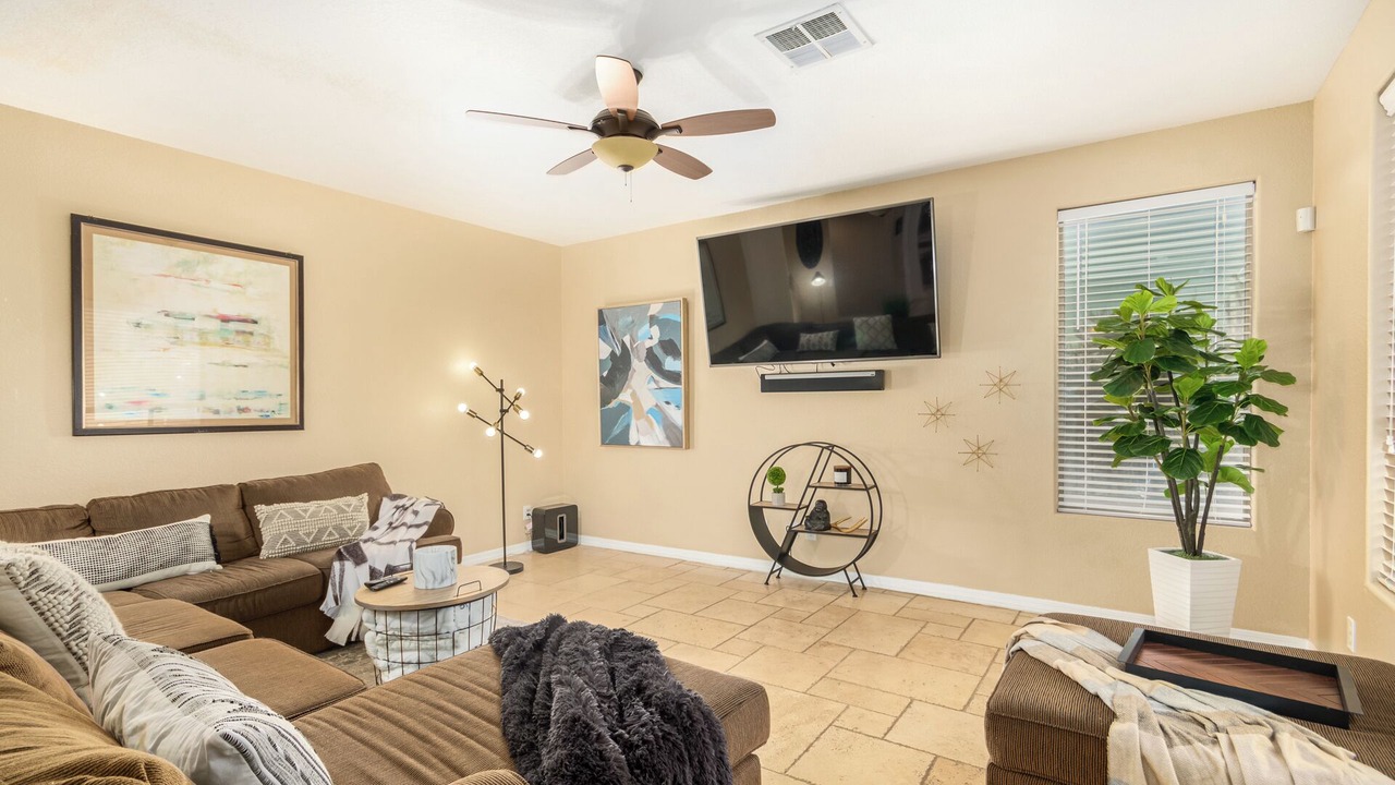 Photo of Livingroom in Glendale