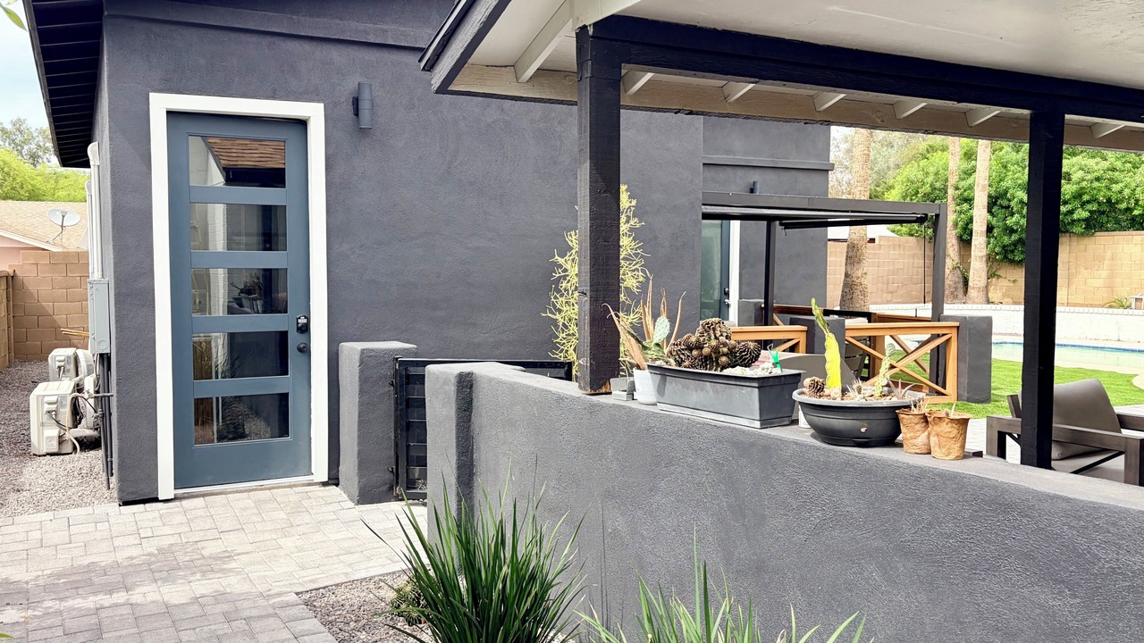 Photo of Patio Balcony in North Mountain