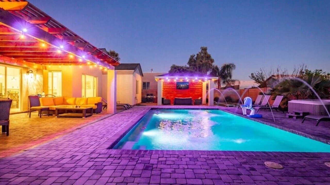 Photo of Outdoor in Paradise Valley Village