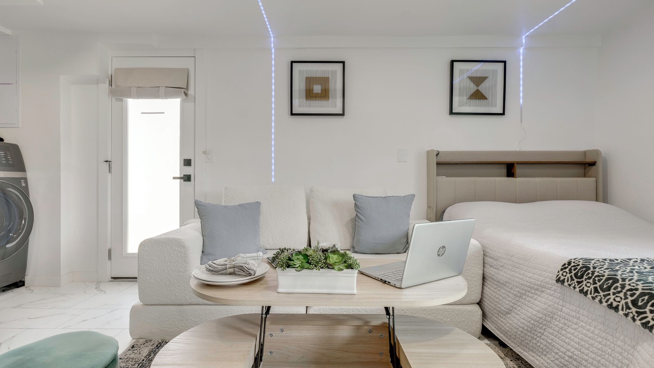 Photo of Livingroom in Encanto