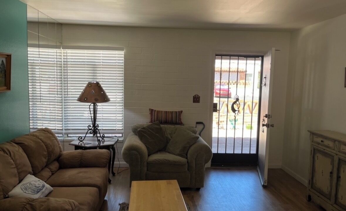 Photo of Livingroom in Tucson Green Valley Townhouse Apartment