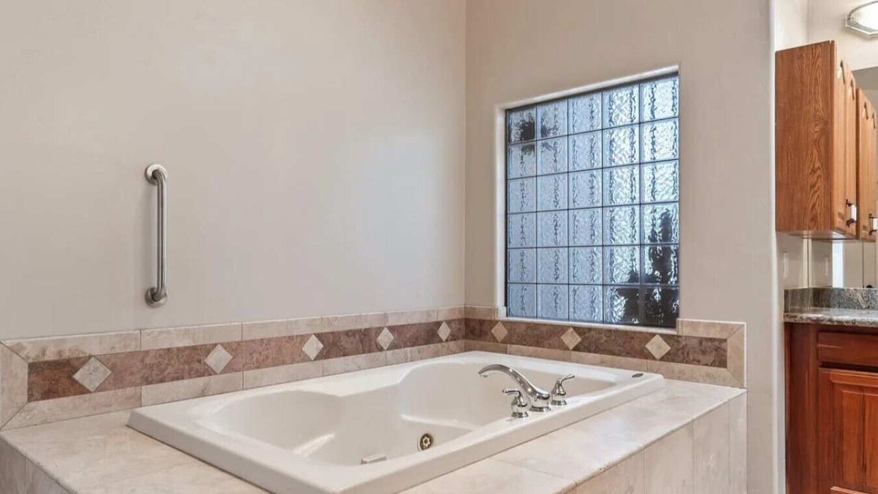 Photo of Bathroom in Vista Ciudad Estates