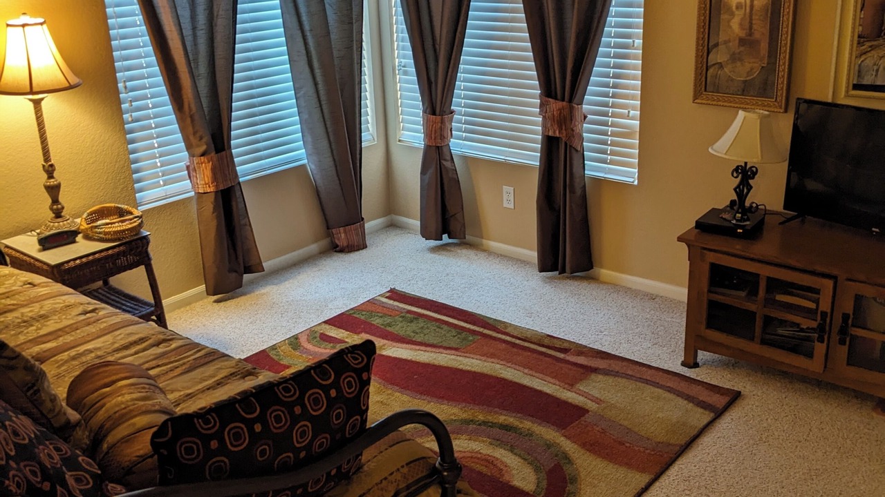 Photo of Livingroom in Gold Canyon