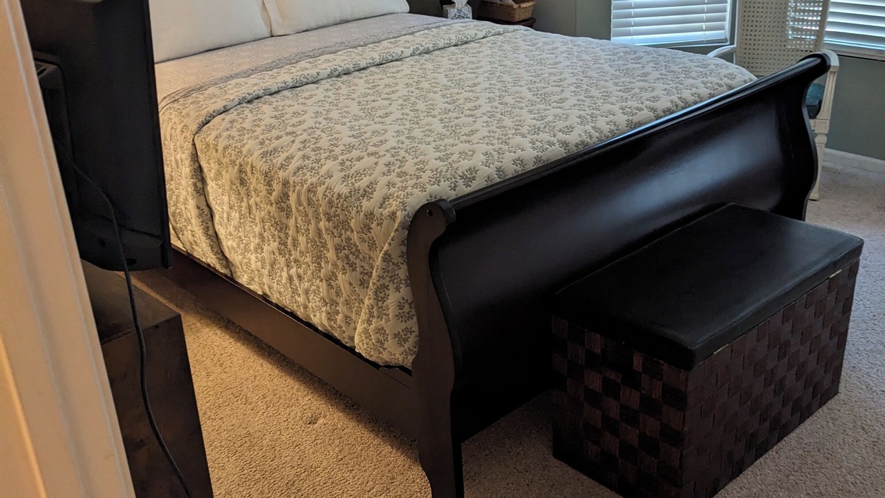 Photo of Bedroom in Gold Canyon
