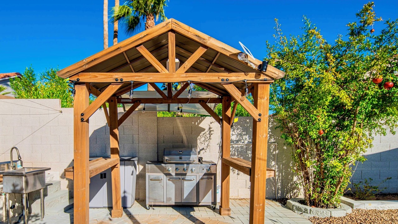 Photo of Patio Balcony in Continental Foothills