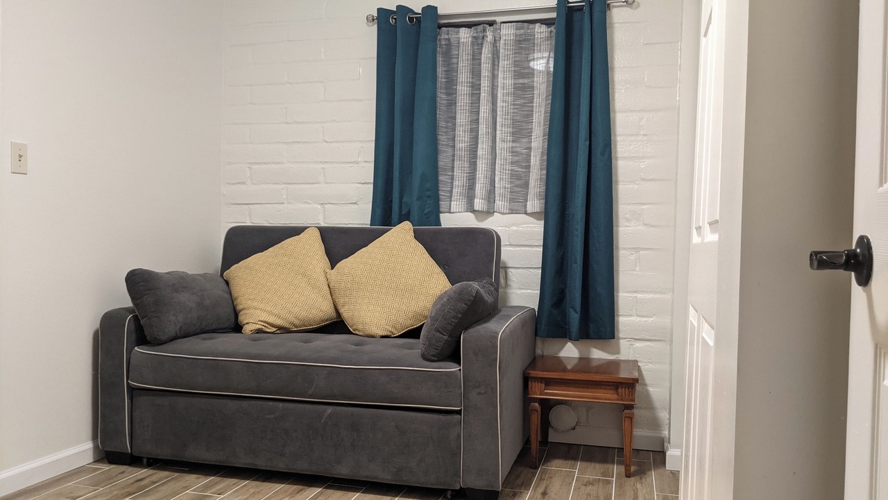 Photo of Livingroom in Green Valley