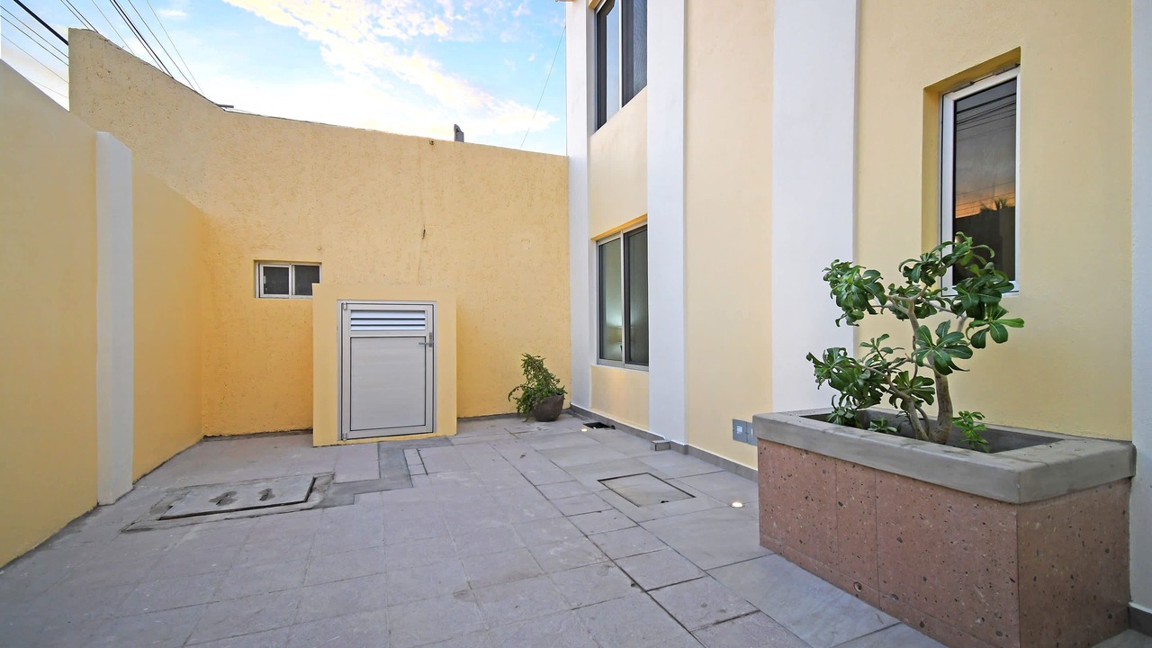 Photo of Patio Balcony in La Rinconada